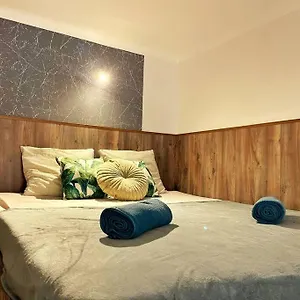  Apartment Bp Stylish Flats