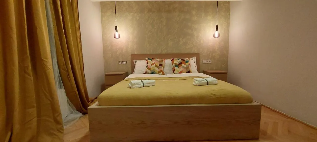 A+ Budapest Downtown Apartments 0*,